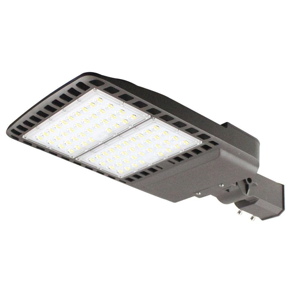 Discontinued Item- LIQUIDATION  - Limited 30-day Warranty   LUMIPRO G Series LED Area Light 200W 26000lm 130lm  w CCT 5000K 10Kv Surge Protection Epistar SMD2835 100-277VAC input Dist  Type 3 50000 hour lifetime IP65 cETLus