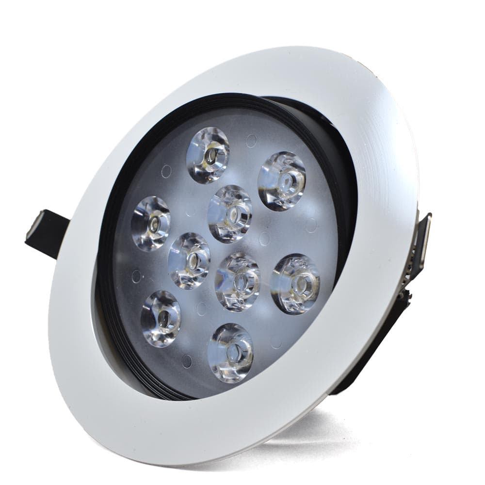 9W Adjustable Angle LED Ceiling Spot Light, Triac Dimmable, 4.5"/5.5" Dia.