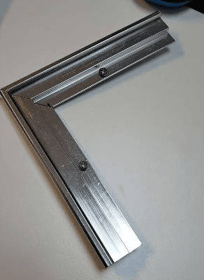 Discontinued Item- Aluminum picture frame 6X10mmX2.44m