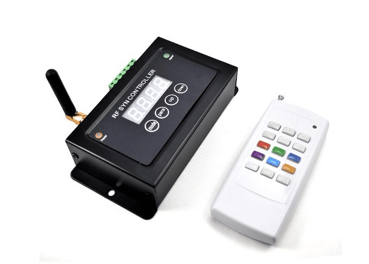 RGB RF 15-Button Remote Controller, 144W/12V – 288W/24V, Indoor Use