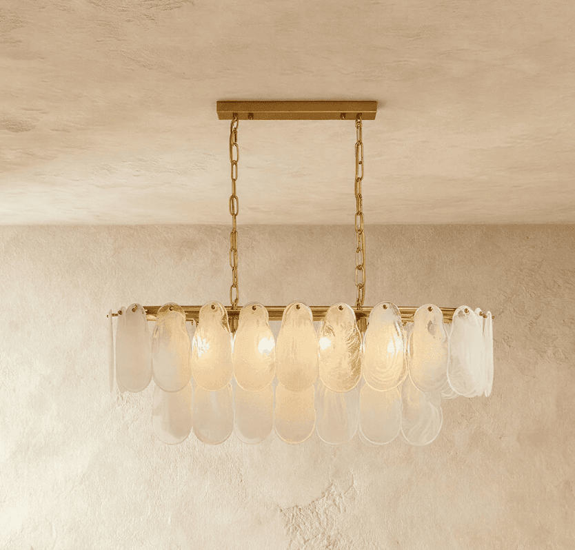 RS CHANDELIER YAGLA Color: Crystal Material: Glass & Brass Dimensions: 31.4 x 13.7 in Weight: 40lb Load: 150W
